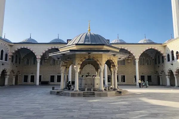 Taşoluk Yeşil Cami - Resim 4
