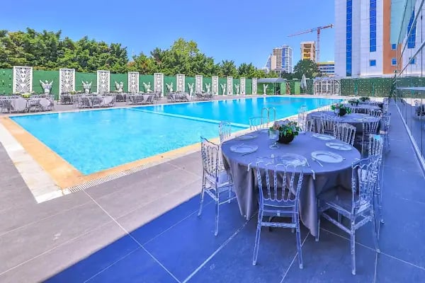 Glory Pool Side Wedding Venue - Resim 5