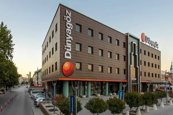Dünyagöz Konya Hastanesi - Resim 1