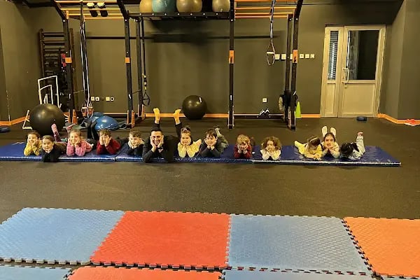 Atıcılar Olimpik Yüzme Havuzu Cimnastik Salonu - Resim 2
