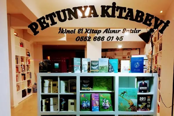 Petunya Kitabevi - Resim 11