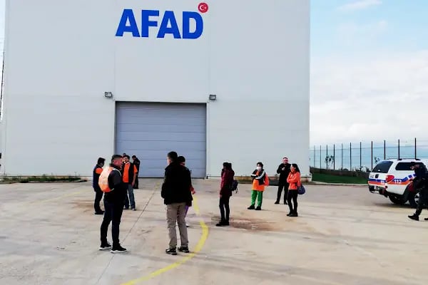 Afad Deposu - Resim 6