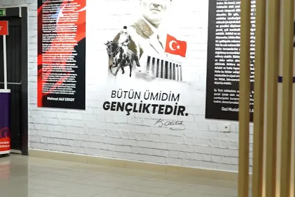 Esenler İngiliz Kültür Yabancı Dil Kursu - Resim 10