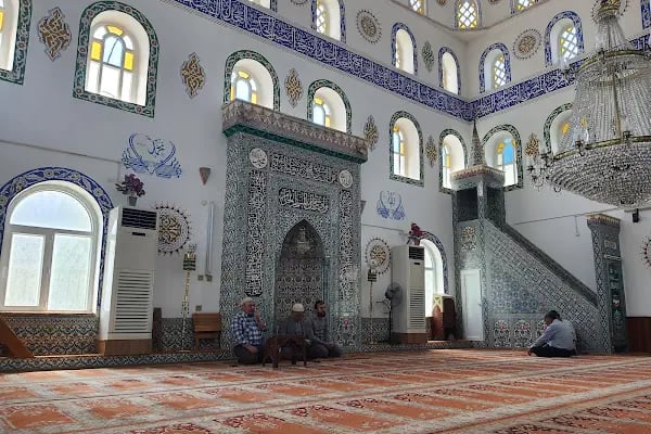 Yunus Emre Cami - Resim 4