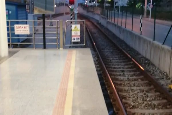 Batıkent / 19 Mayıs Metro İstasyonu - Resim 10