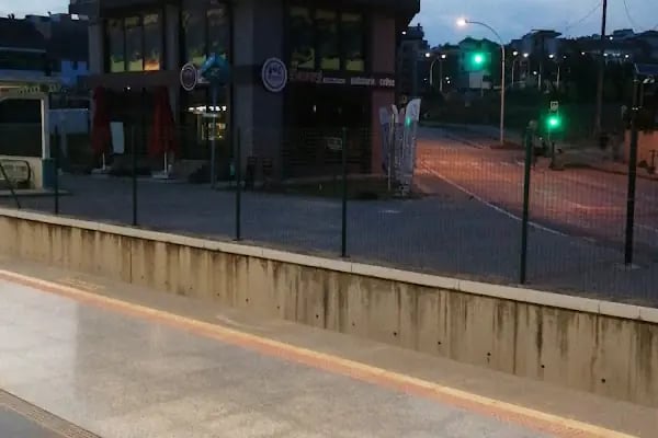 Batıkent / 19 Mayıs Metro İstasyonu - Resim 9