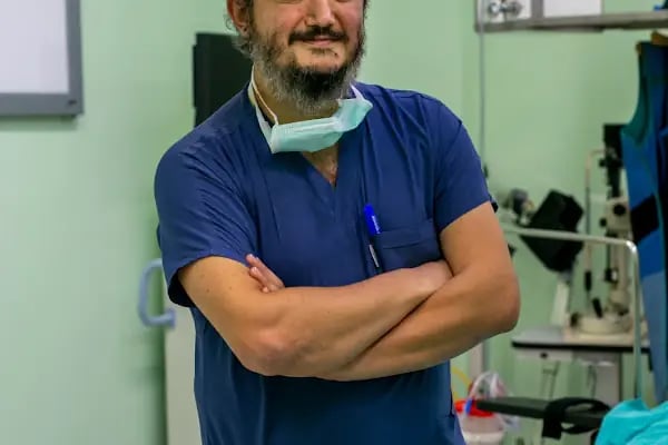 Op. Dr. Bahadır Çelik Estetik ve Plastik Cerrahi Uzmanı - Resim 10