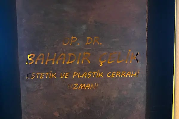 Op. Dr. Bahadır Çelik Estetik ve Plastik Cerrahi Uzmanı - Resim 9