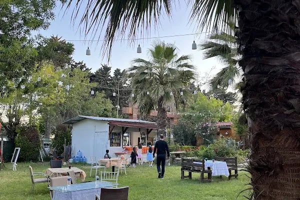 Real Garden - Resim 5