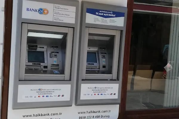 Halkbank Uzunçarşı Şubesi - Resim 2