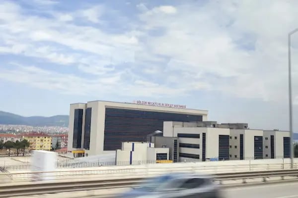 Gölcük Necati Çelik Devlet Hastanesi Semt Polikliniği - Resim 3