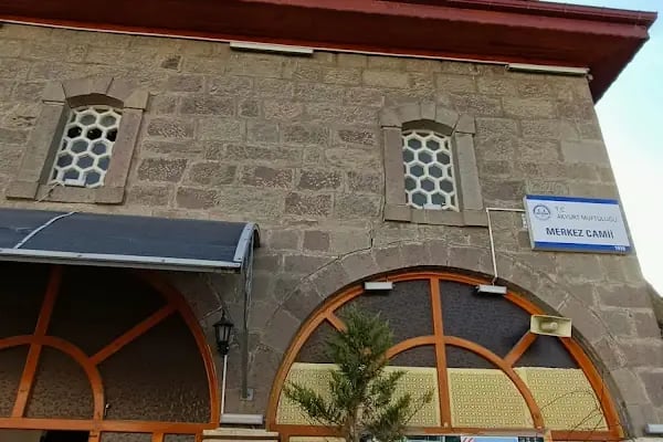Akyurt Merkez Cami - Resim 2