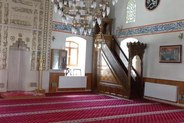 Akyurt Merkez Cami - Resim 6