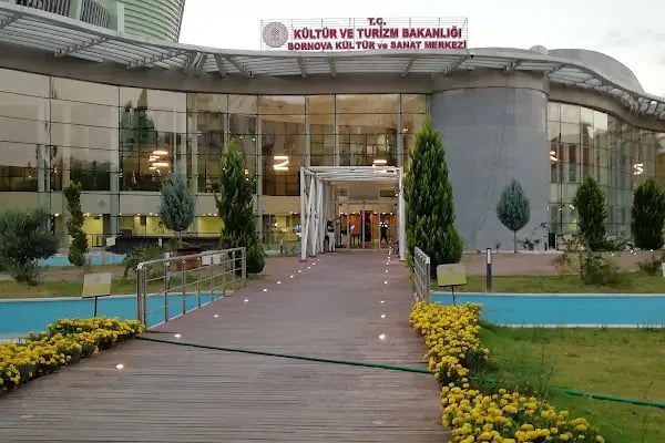 Bornova Kültür ve Sanat Merkezi - Resim 4