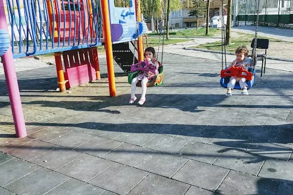 Açelya Çocuk Parkı - Resim 6