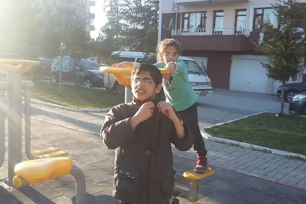 Açelya Çocuk Parkı - Resim 9