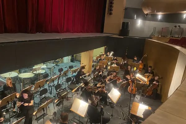 İzmir Devlet Opera ve Balesi Necdet Aydın Sahnesi - Resim 14