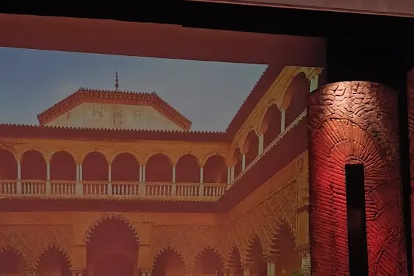 İzmir Devlet Opera ve Balesi Necdet Aydın Sahnesi - Resim 13