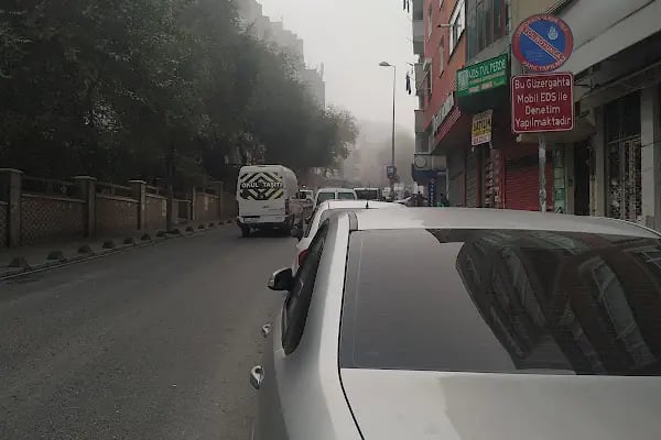 Üçyüzlü Ptt - Resim 1
