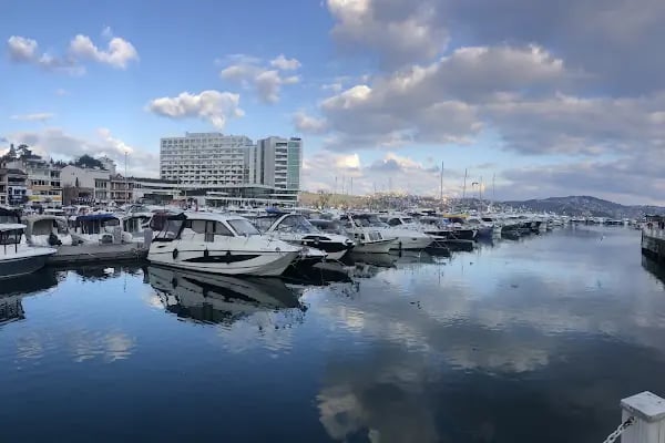 İSTMARİN Tarabya Tekne Park - Resim 2