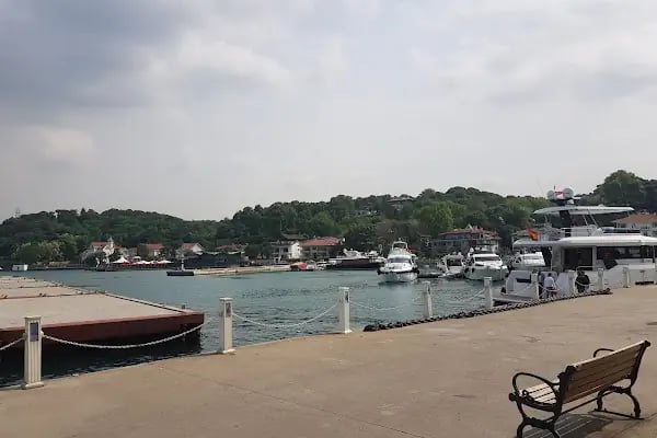 İSTMARİN Tarabya Tekne Park - Resim 16