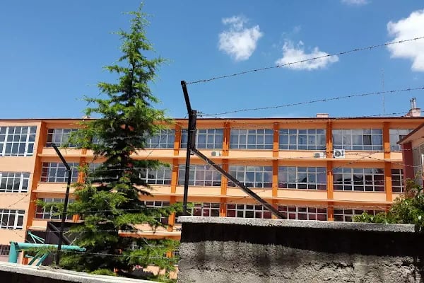 Altındağ Anafartalar Mesleki ve Teknik Anadolu Lisesi - Resim 3
