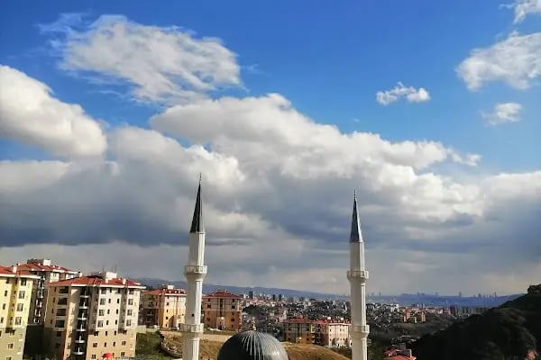 UHUD Cami - Resim 2