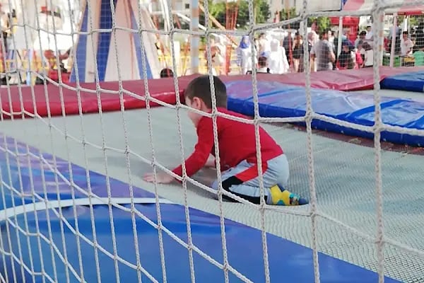Erdemli Lunapark - Resim 5