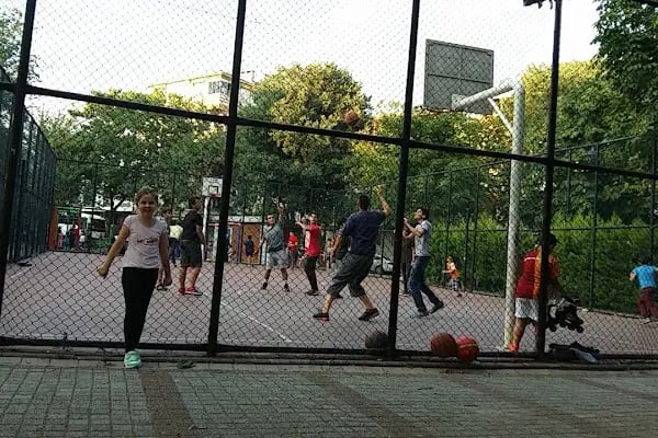 Uğur Mumcu Parkı - Resim 11