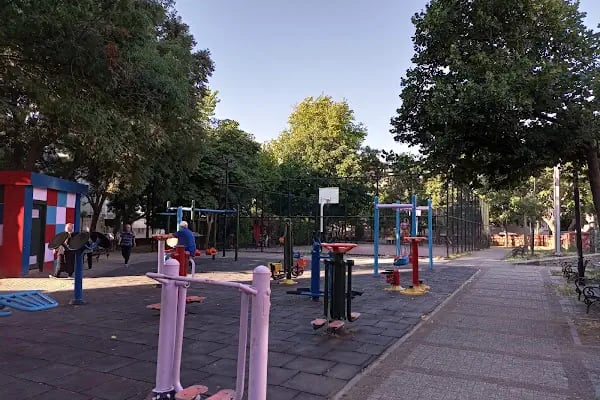 Uğur Mumcu Parkı - Resim 3