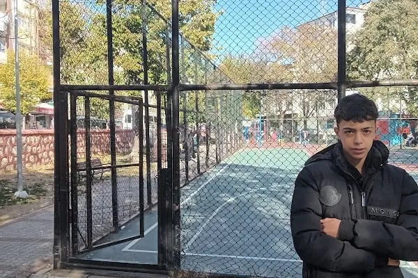 Uğur Mumcu Parkı - Resim 17