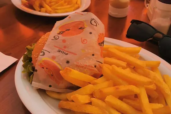 PİZZA Cafe 42 - Resim 10