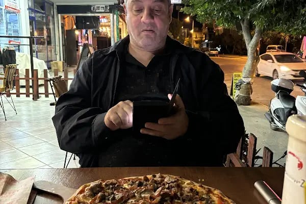 PİZZA Cafe 42 - Resim 5