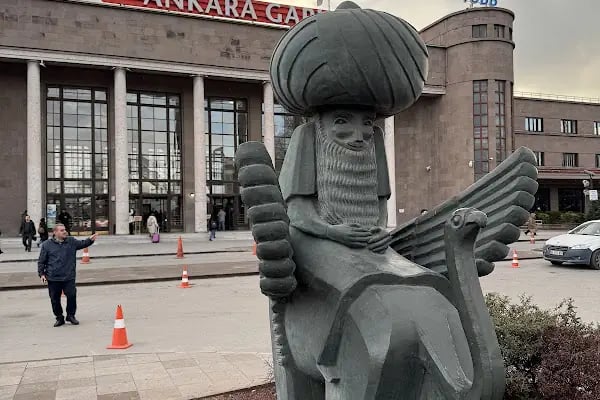 Ankara Tren Garı - Metro İstasyonu - Resim 17