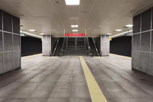 Ankara Tren Garı - Metro İstasyonu - Resim 2