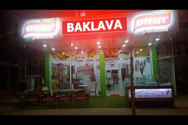 AKSU PASTANESİ & DONDURMA - Resim 3