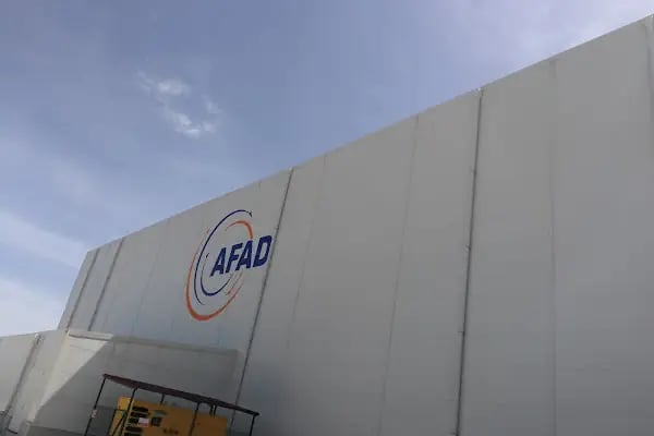 Afet ve Acil Durum Yönetimi Başkanlığı Lojistik Depo - Resim 2