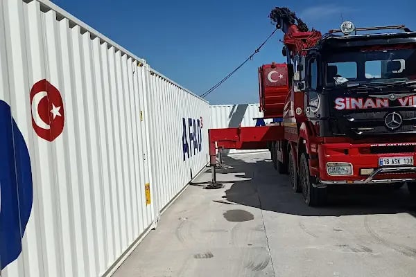 Afet ve Acil Durum Yönetimi Başkanlığı Lojistik Depo - Resim 5