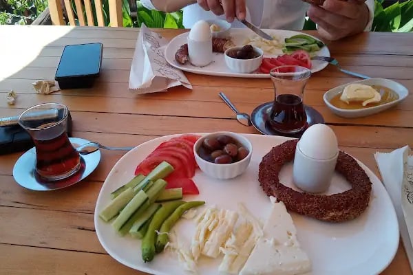 Bodrum Bunker Cafe &amp; Bistro - Resim 18