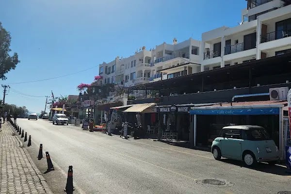 Bodrum Bunker Cafe &amp; Bistro - Resim 15