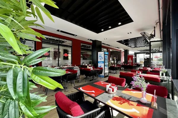 ShapeSphere Cafe & Events - Resim 2