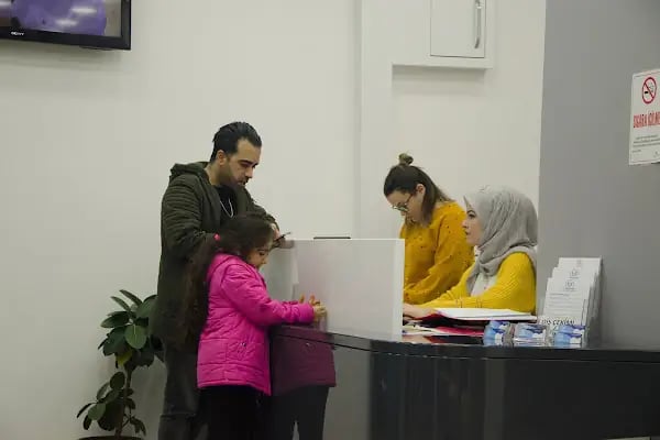 Özel Yeşilyurt Ağız Ve Diş Sağlığı Polikliniği - Resim 9