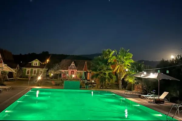 Seyyah Cafe Bungalows - Resim 16
