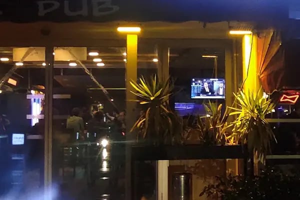 Kule Pub - Resim 7