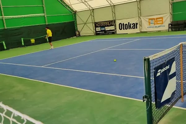 Adrian Tenis Kulübü - Resim 2