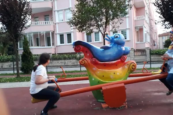 Şeker Mahallesi Parkı - Resim 17