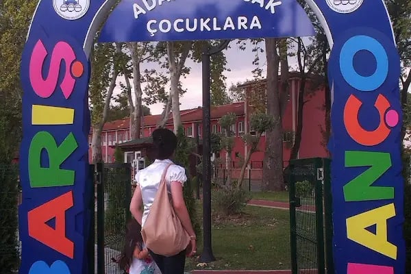 Şeker Mahallesi Parkı - Resim 7