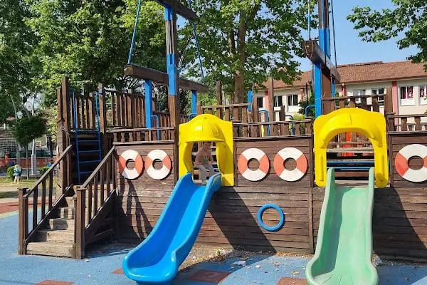 Şeker Mahallesi Parkı - Resim 8