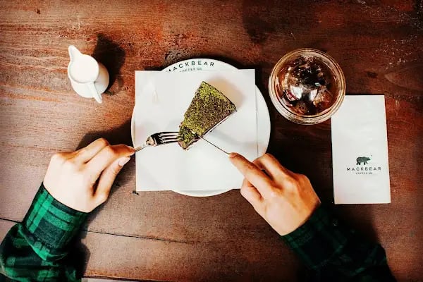 Mackbear Coffee Balıkesir - Resim 3
