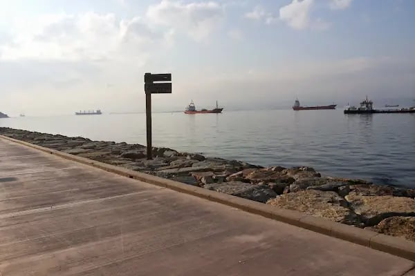 Gebze Belediyesi Halk Plajı - Resim 3
